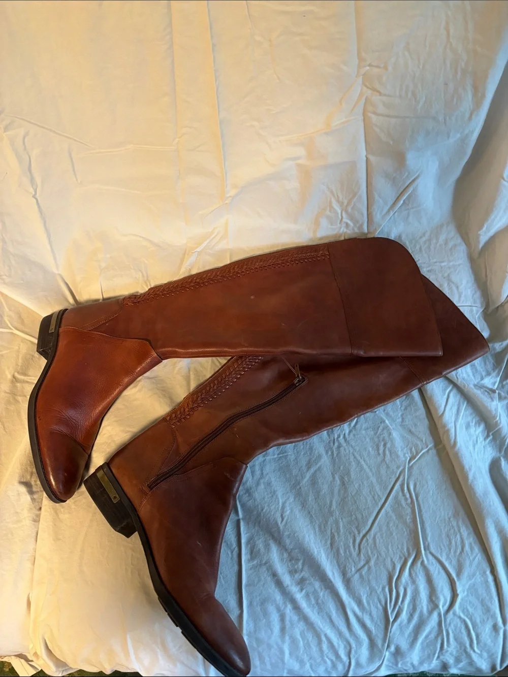 Vince Camuto classic brown